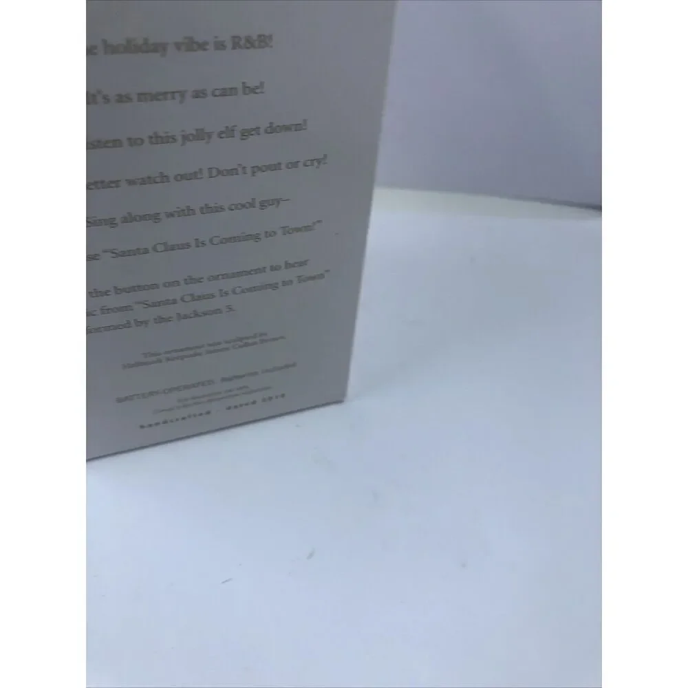 Hallmark Ornament MAGIC with Sound - SANTA CLAUS IS COMING TO TOWN 2010.